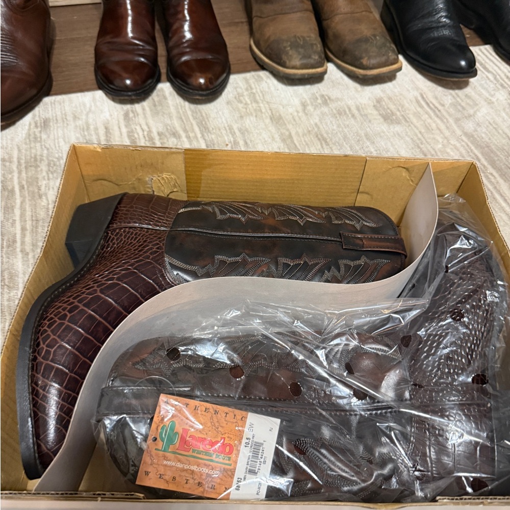 SOLD Laredo Men’s Brown Western Boots